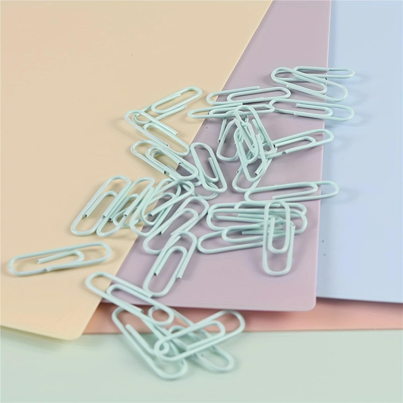 Lot de 900 trombones colorés antidérapants en métal, 28 mm, fournitures de bureau, école, maison
