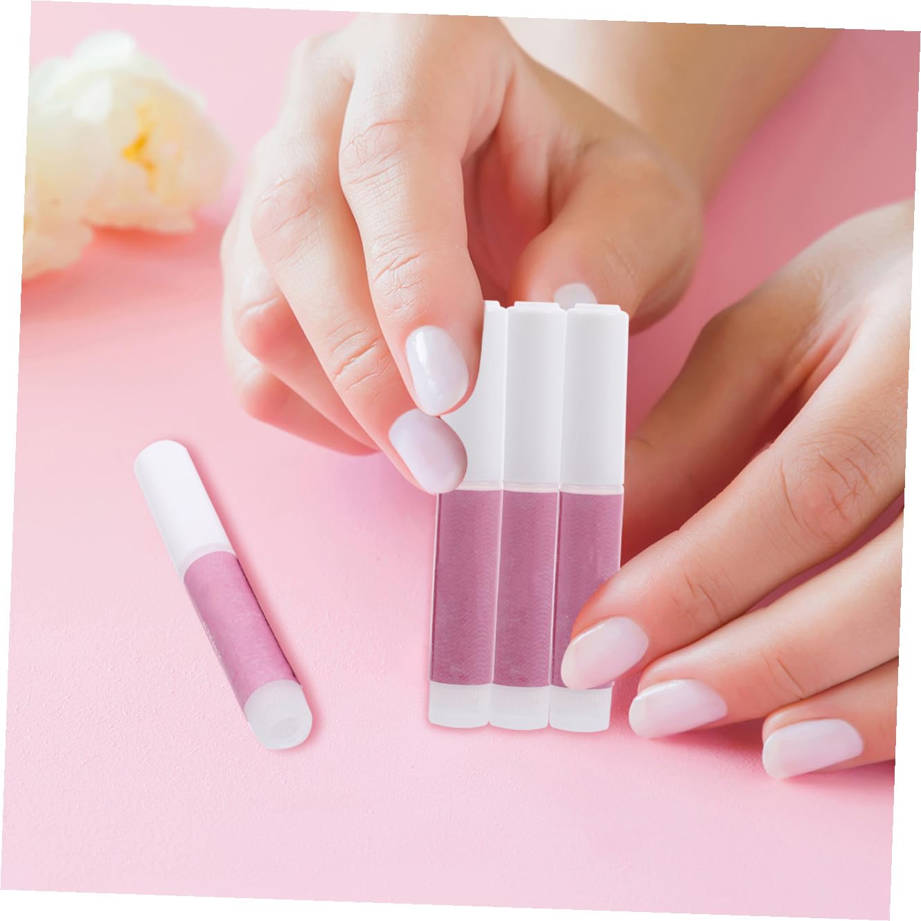 GALPADA 20pcs Nail Glue Super Drying Adhesive for Nail Art Manicure Rhinestones Beads for Salon and Home Use