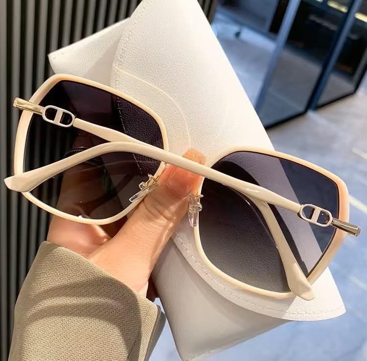 Image of Dervin UV Protected Oversized Sunglasses for Women