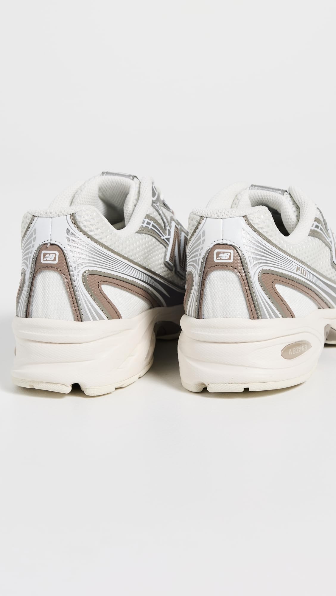 New Balance 740 Sneakers