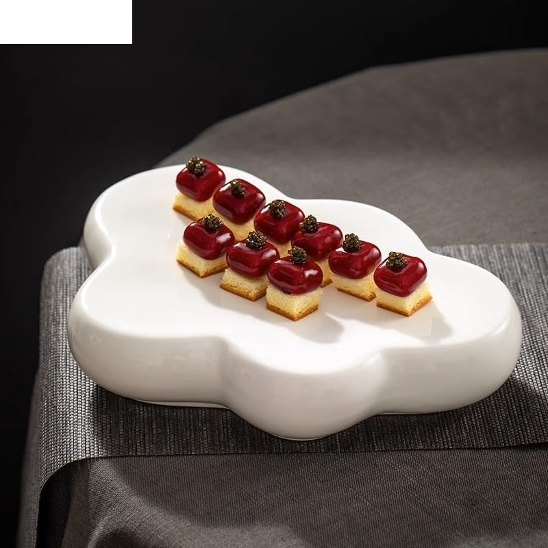 Talerze Kreatywny ceramiczny talerz obiadowy w kształcie chmury Czysta biel Nieregularny talerz deserowy Talerz sushi Talerze na przekąski Specjalna zastawa stołowa (M)