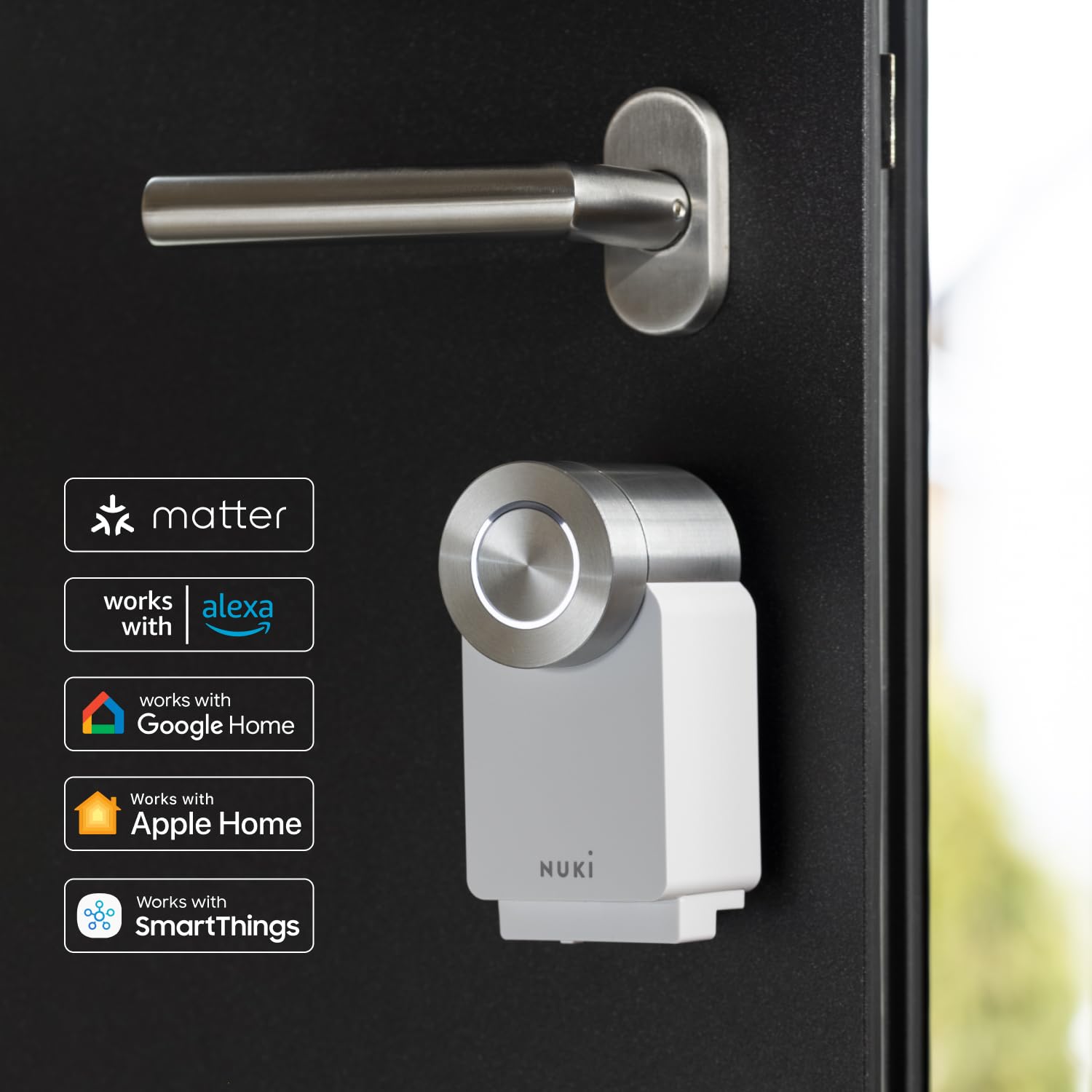 Nuki Smart Lock Pro (quarta generazione), serratura smart con WiFi e Matter per l'accesso remoto, serratura elettronica che trasforma lo smartphone in chiave, con Power Pack batterie, bianco