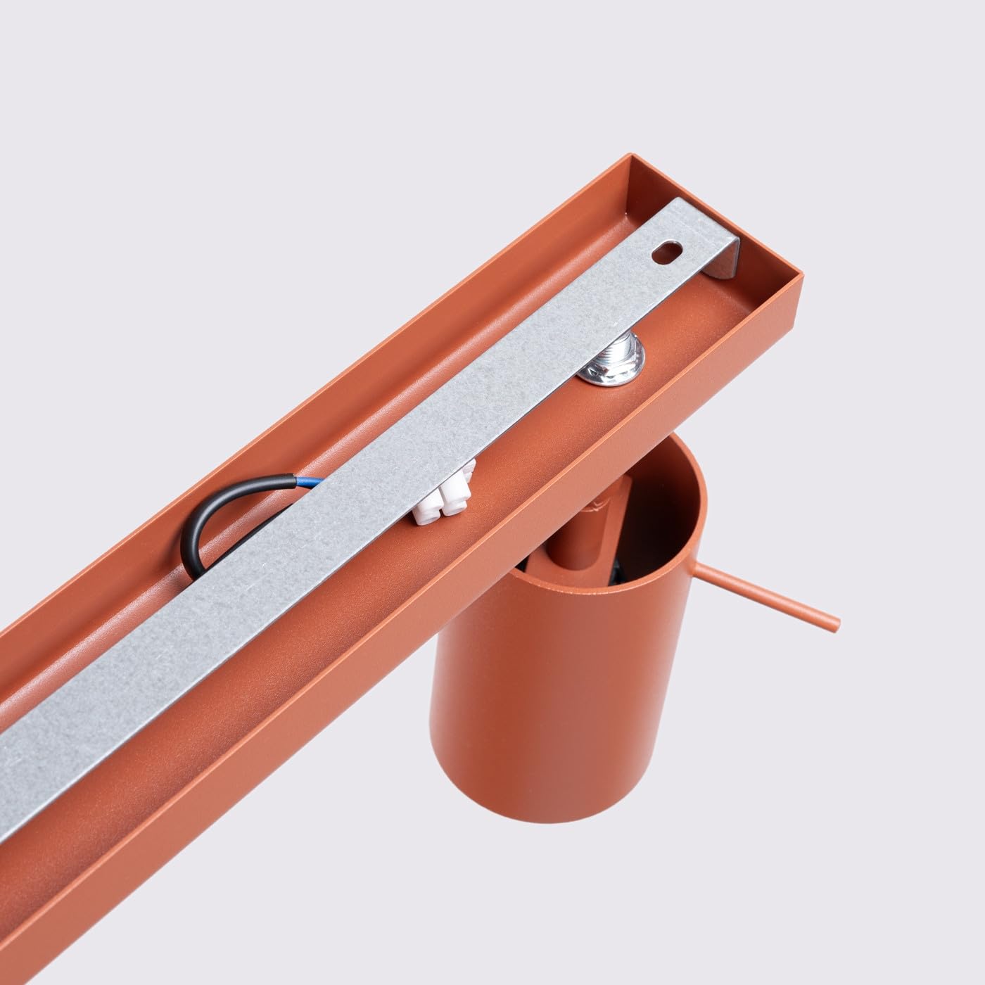 SOLLUX lighting Lampada Da Soffitto Orientabile Faretto Da Soffitto Di Acciaio 3 Paralumi 45 x 6 x 17 cm Ocra Rossa Ring