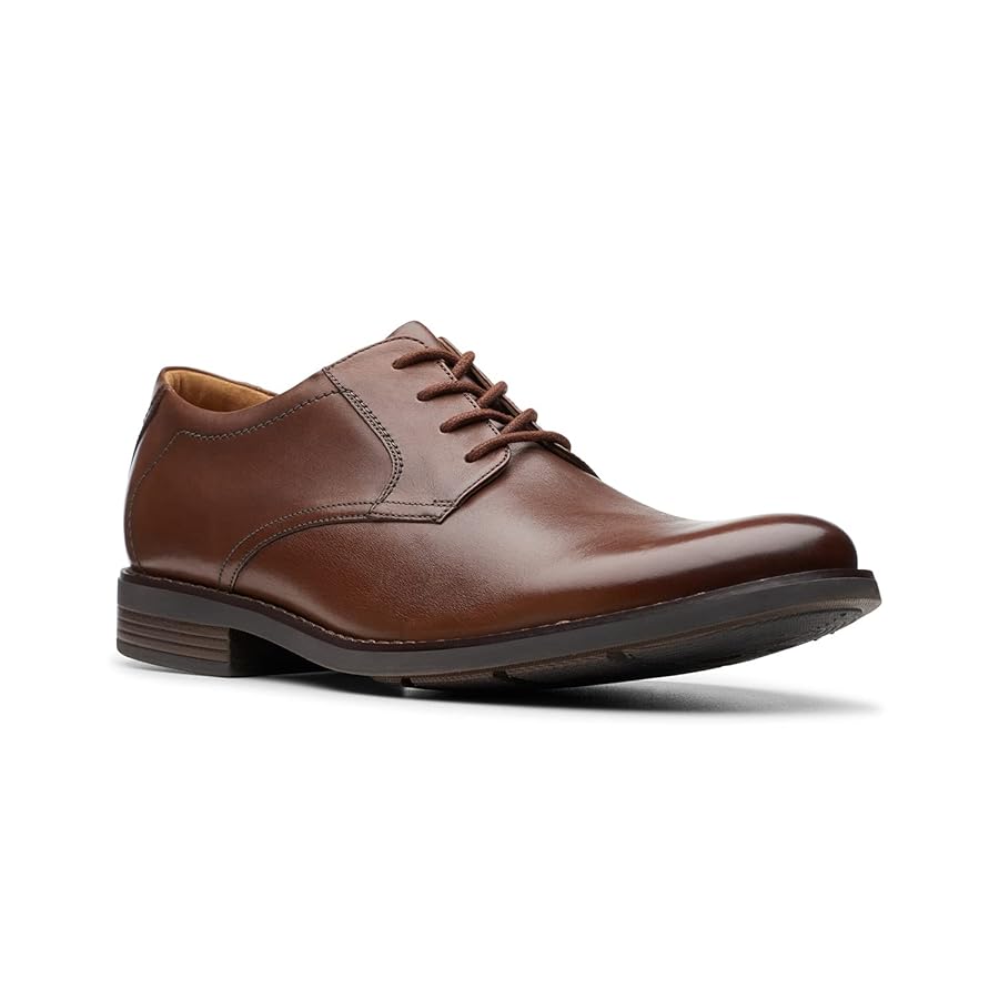 jinij021120　Clarks　Becken Lace Amazon.com | Clarks Men's Becken Lace Brogues, Black Leather