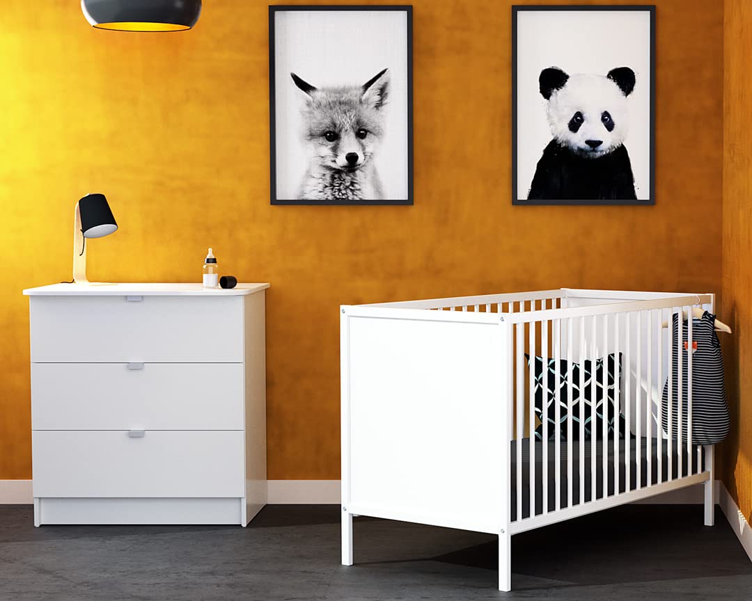 WEBABY – Weißes Duo aus Babybett und Kommode | 60x120 Bett | Verstellbarer Lattenrost in 3 Höhen | Kommode mit 3 Schubladen | Abnehmbarer Wickeltisch inklusive