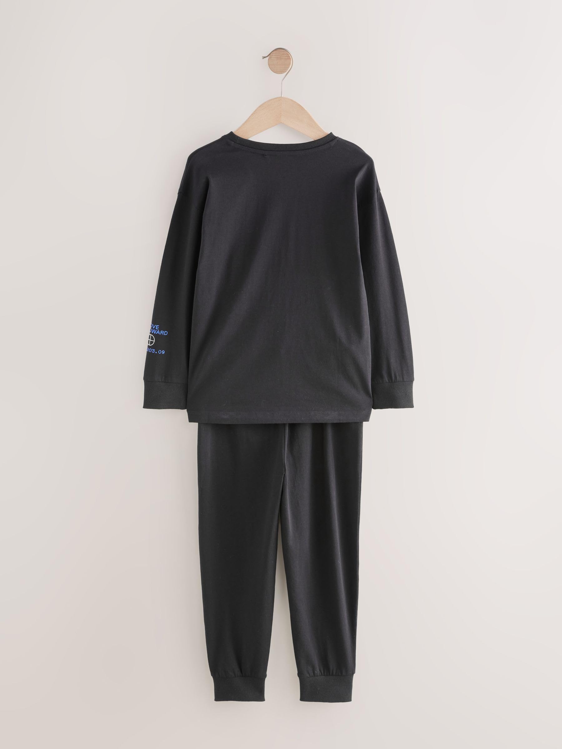 NEXT Garçon Football Pyjamas à Manches Longues, Lot de 2 | Coupe standard, Taille mi-haute, 100 % coton