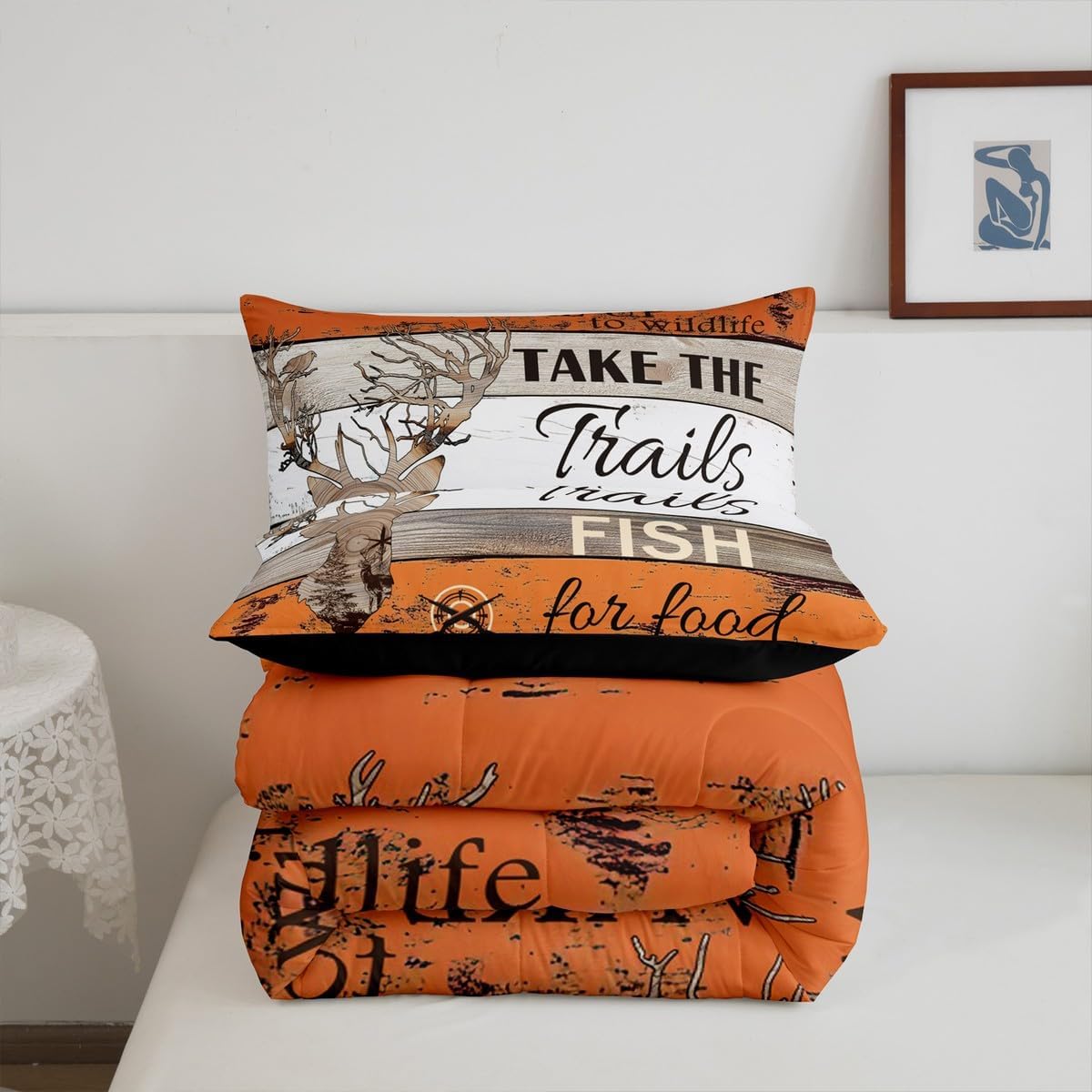 Erosebridal Hunting Deer Bedding Set, Rustic Farmhouse Comforter Set Twin Size, Retro Wooden Barn Door Duvet Insert Woodland Wildlife Animal Down Comforter Lodge Cabin Gifts for Women, Orange Brown