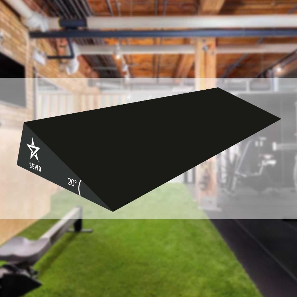 Squat Wedge von SEWD – extra großes 20 Grad schräges Brett für erhöhte Fersenbeugen, Knie über Zehen, Kreuzheben – idealer Kniebeugen-Keilblock für Heim-Fitnessstudio und Personal Trainer.
