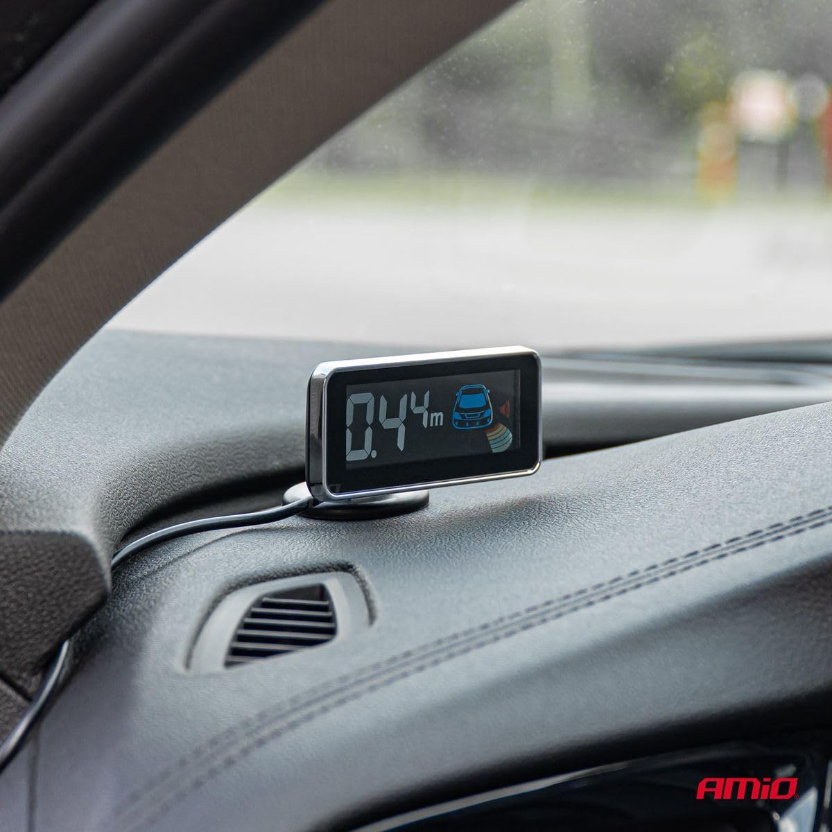 Radar de Recul Voiture AMIO 8 Capteurs Noirs 18mm avec Écran LED 3D – Système d'Aide au Stationnement