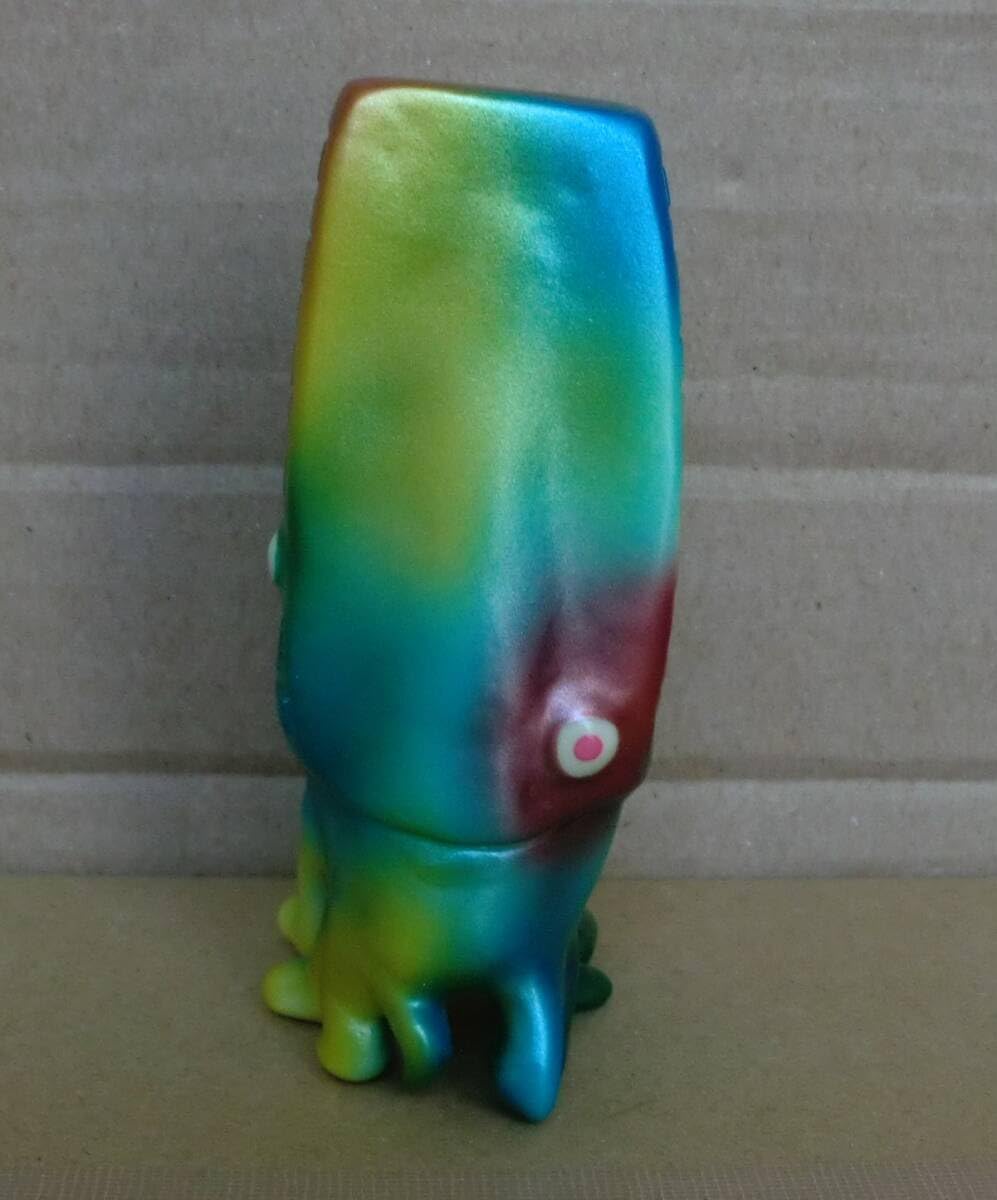 Amazon.co.jp: 渦商会 マンションデス ソフビ 限定 蓄 インディーズ