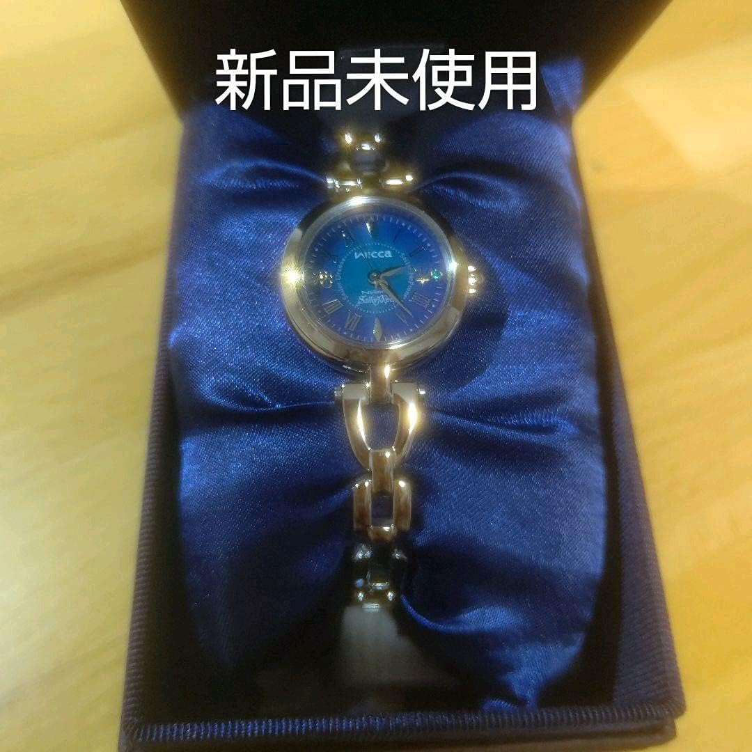 セーラームーン 腕時計 Mサイズ 爆売りセール開催中 ウォッチ コラボ