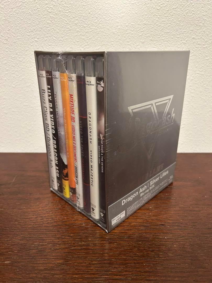 Dragon Ash/Silver Lilies Blu-ray BOX〈完全… 【公式通販】