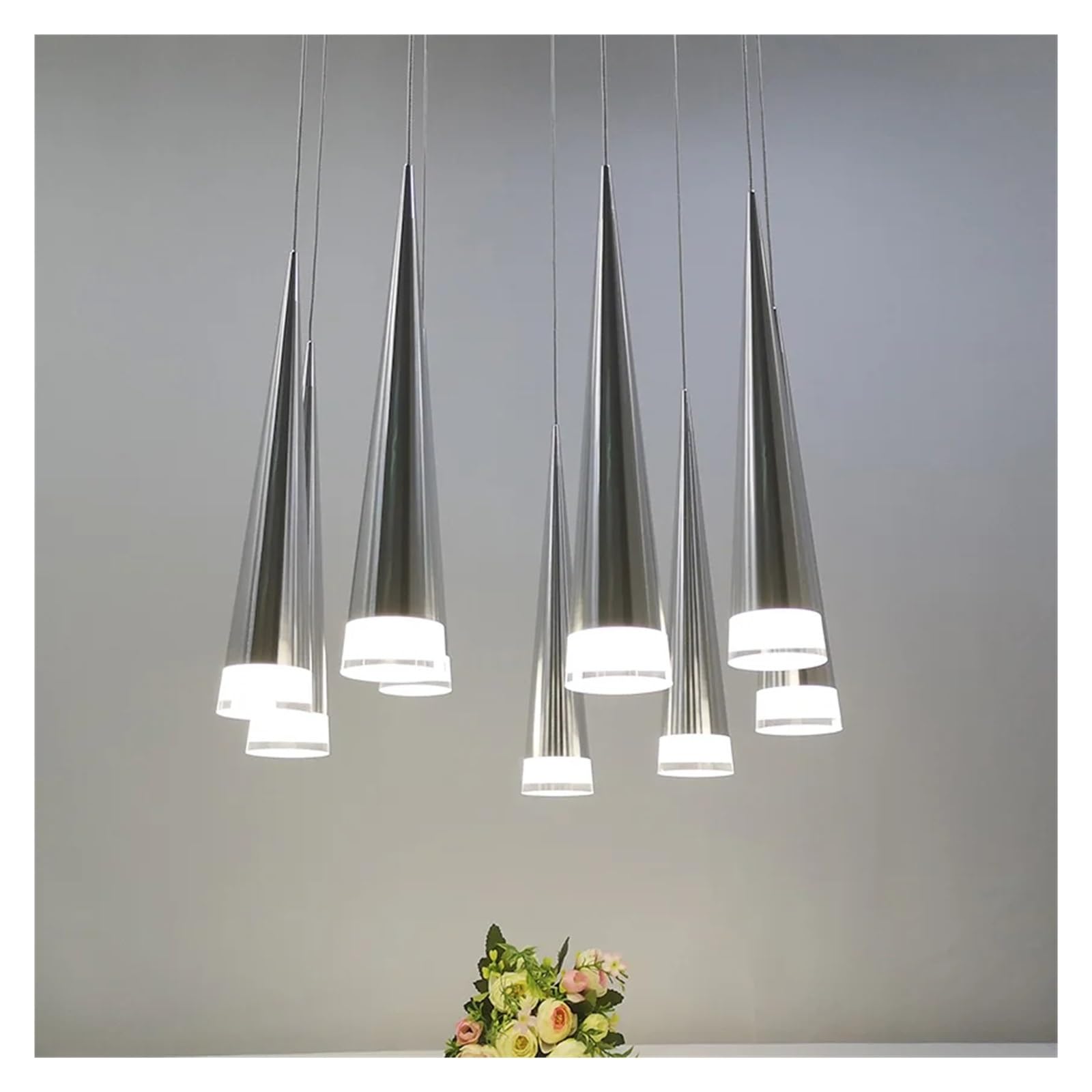 Éclairage industriel EPIFANIA suspension conique en aluminium mat