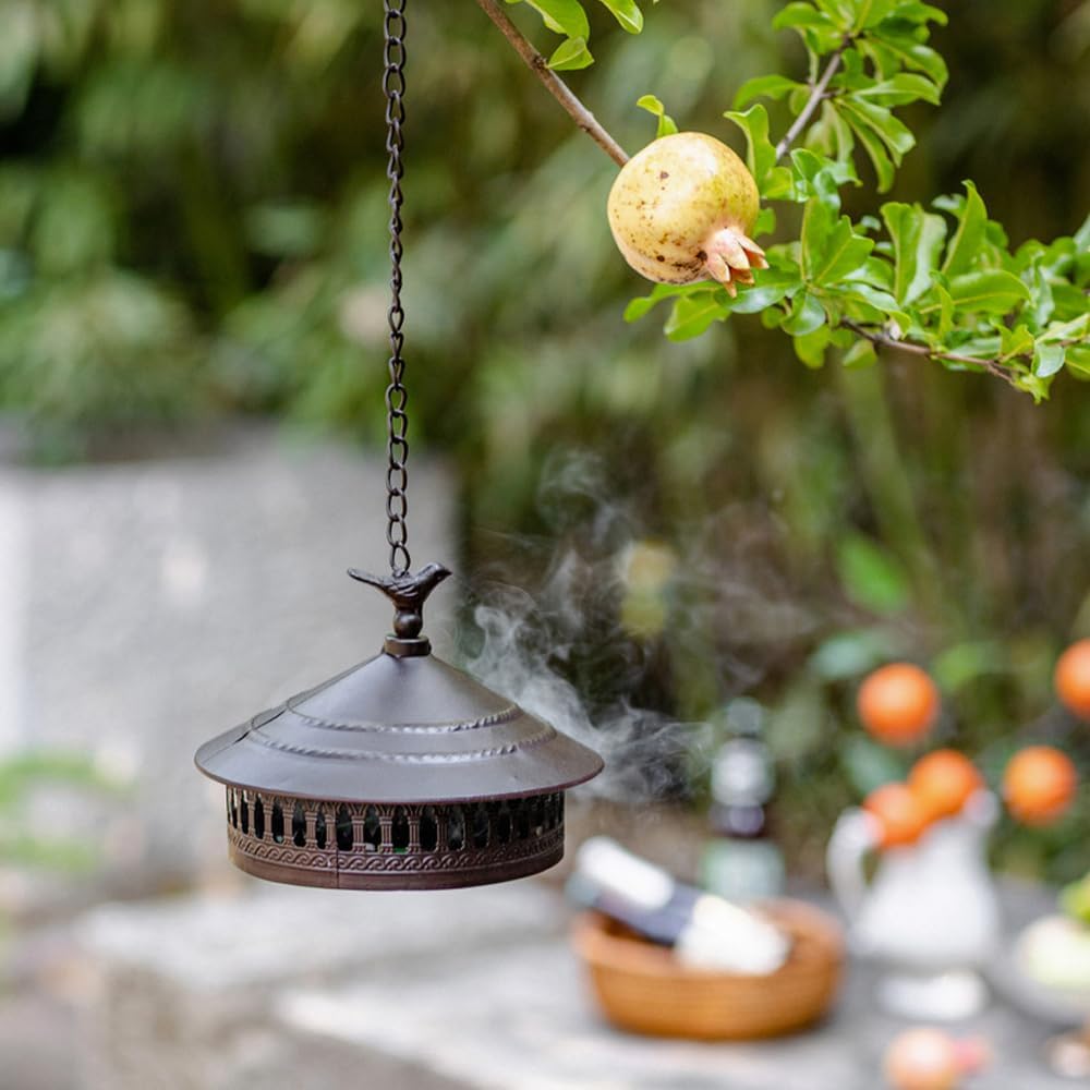 Outdoor Incense Burner Holder Portable Incense Case Iron Outdoor Incense Burner with Lid for Indoor Use Windproof Hangable