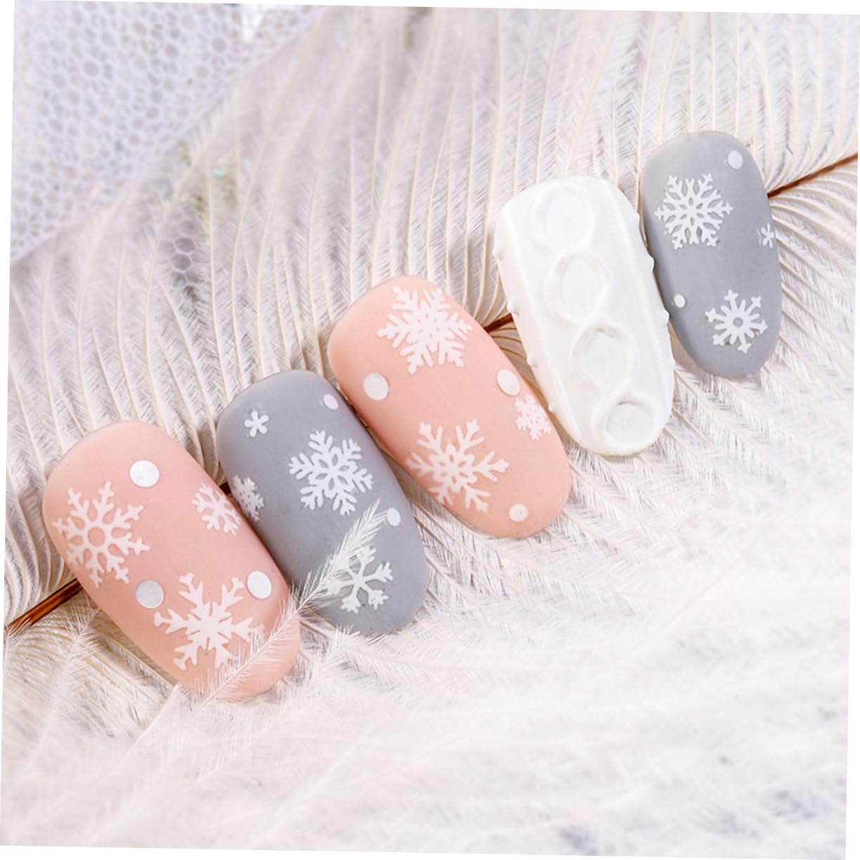 FRCOLOR 90 Stk Schneemann-fingernagel-aufkleber Schneeflocke Nagelabziehbilder Weiß Weihnachtsnagelabziehbilder Für Frauen Selbstklebende Nagelaufkleber Nagelflocken Weihnachten Fräulein