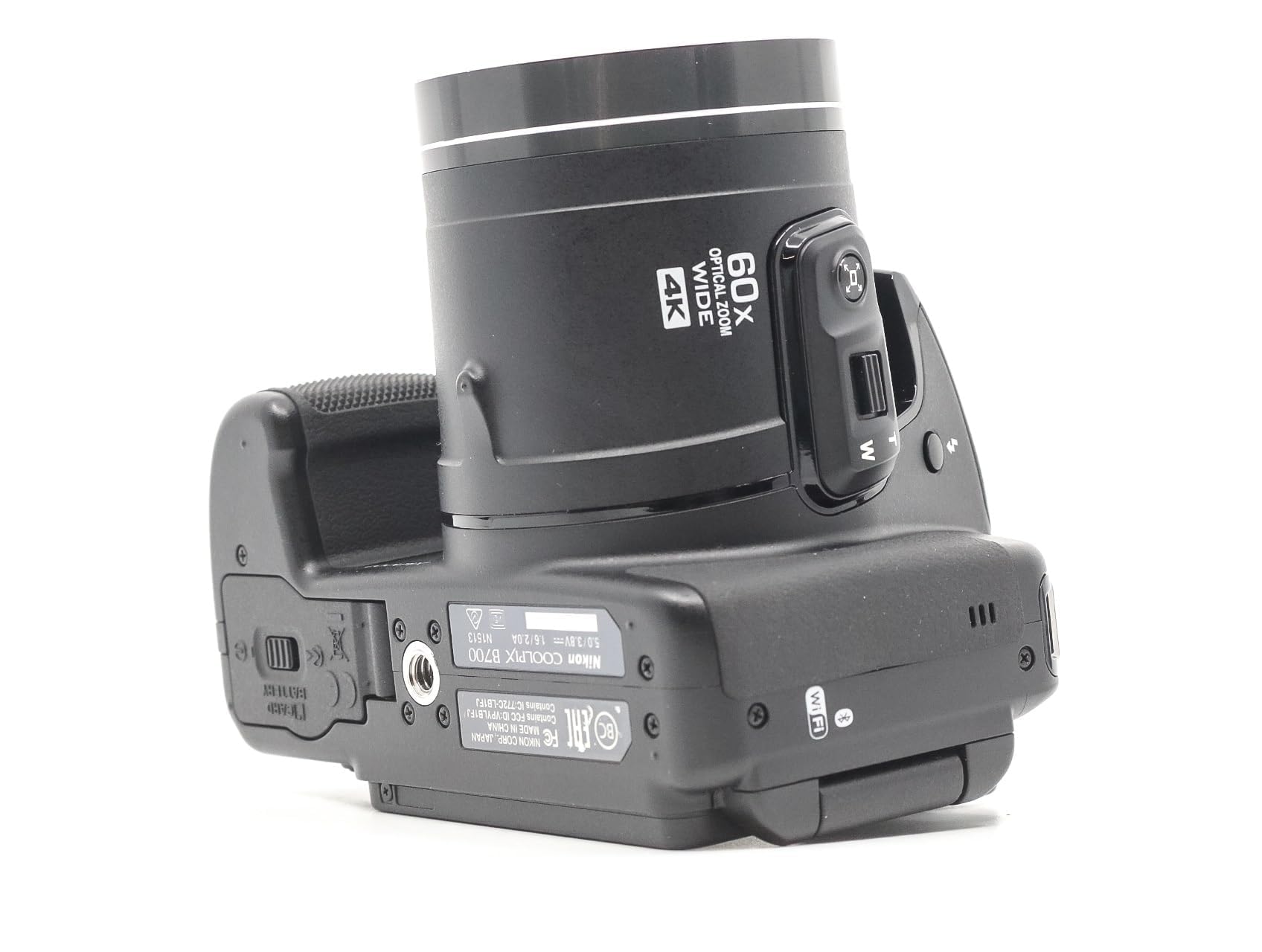 Nikon COOLPIX B700 20.3MP 1 / 2.3 "CMOS 5184 x 3888pixels Nero - fotocamere digitali (telecamera a ponte, 20,3 MP, 1 / 2,3", CMOS, 5184 x 3888 pixel, 3264x2448 2272x1704 1600x1200 5184x2920 5184x3456 3888x3888)