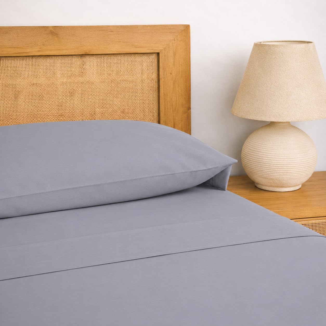 TRAMAS+ Lenzuola Una Piazza e Mezza Cotone 100% 140x200 cm, Completo con Lenzuolo Sotto con Angoli, Lenzuolo Sopra e 2 Federe, Certificato STANDARD 100 OEKO-TEX – Blu