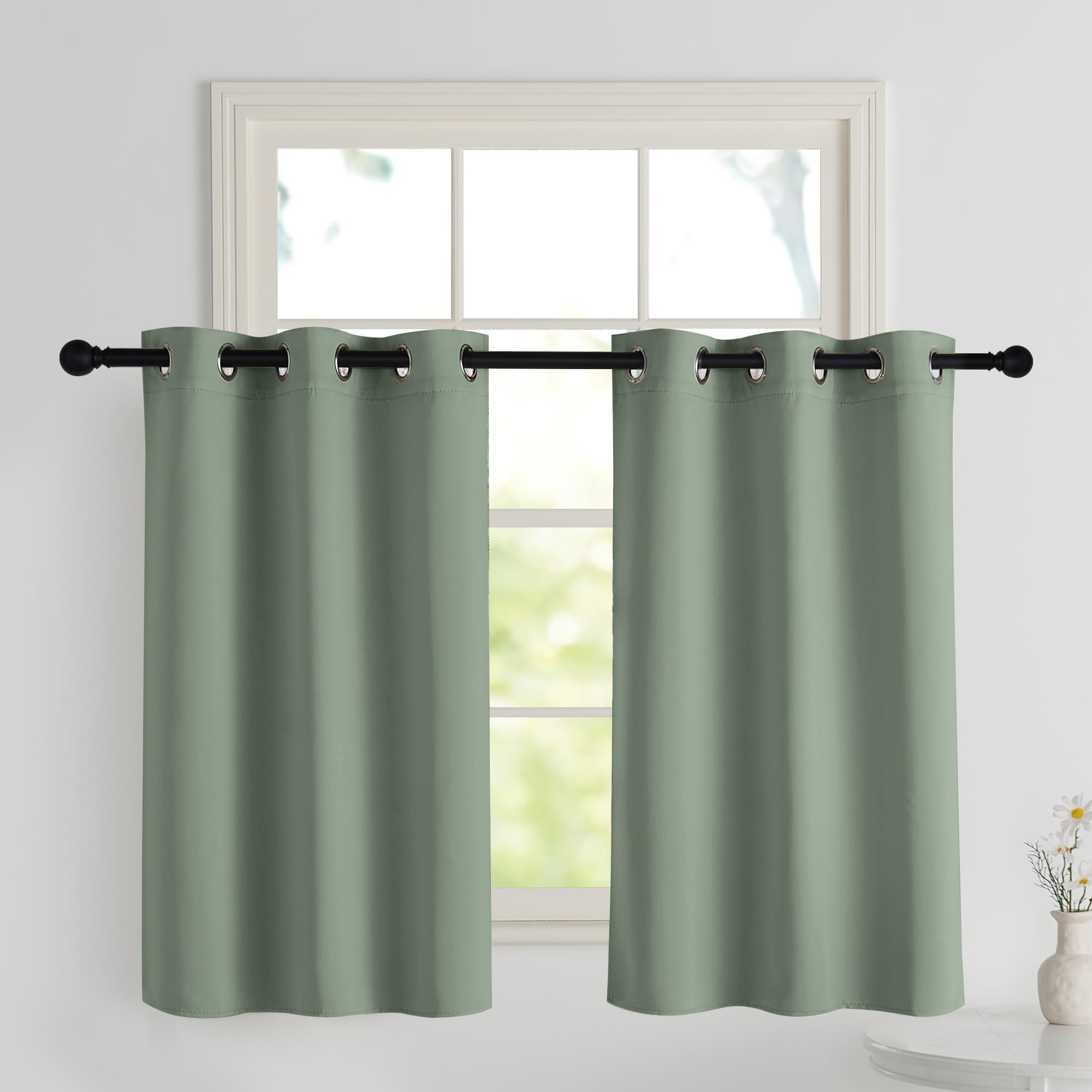 PONY DANCE Cortinas Cortas 2 Piezas Cortina Opacas Termicas Aislantes Frio y Calor Curtains Blackout para Cocina Comedor Salon con Ojales,90x100cm,Verde Salvia Global Recycled Standard OEKO-TEX STANDARD 100 Global Recycled Standard Global Recycled Standard