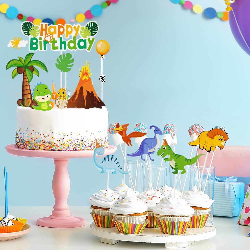 Birthday Cake Football Cake Drip Cake Stockfoto 2466603313 | Shutterstock, image size:1001x1001