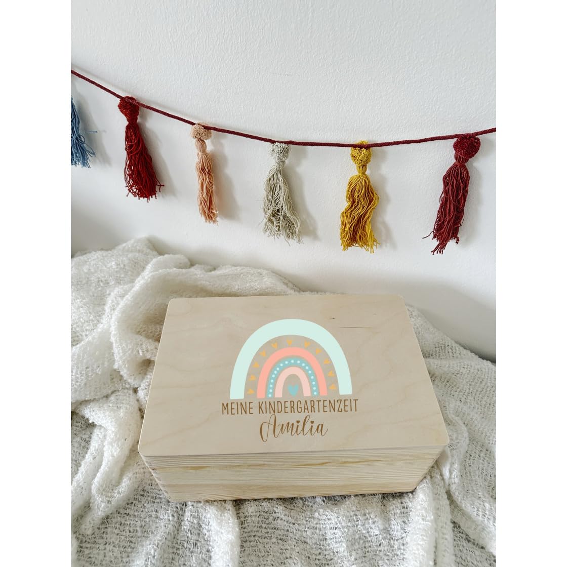 minimutz Erinnerungskiste Kindergarten - Personalisiert mit Name - Erinnerungsbox mit Regenbogen und Gravur - Holzbox mit Deckel L (40 x 30 x 13,5 cm)