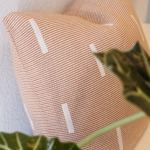 Lumi Living 100% Cotton Knitted Soft Modern Geometric Dash Lines Throw Pillow Cove (18X18, Rust & White) #TOP2