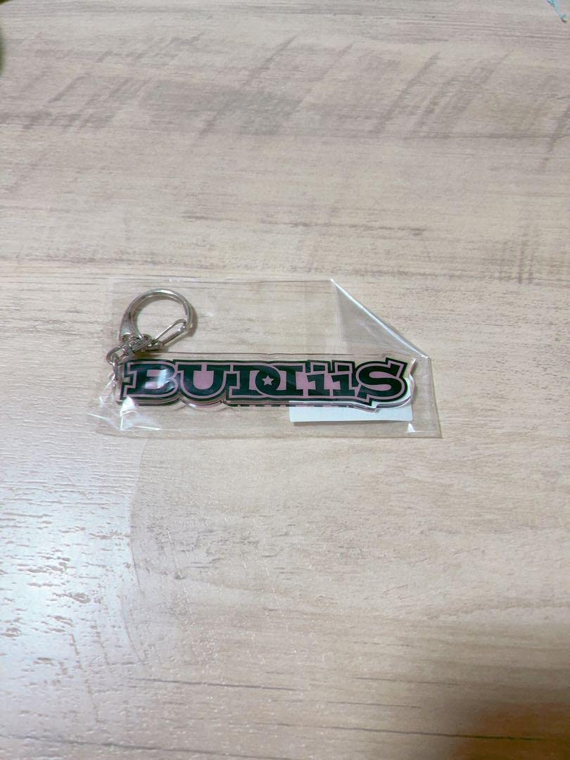 BUDDiiS  バディーズ　フェイスタオル　アクリルロゴキーホルダー　グッズ BUDDiiS バディーズ フェイスタオル アクリルロゴキーホルダー