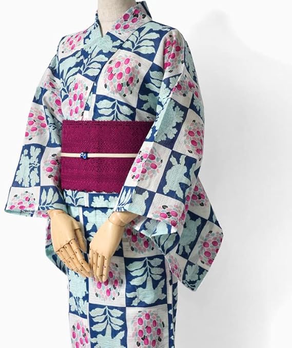 まとめ買いでお得 やさし 小菊に舞胡蝶 変わり織り 大人 浴衣 新品