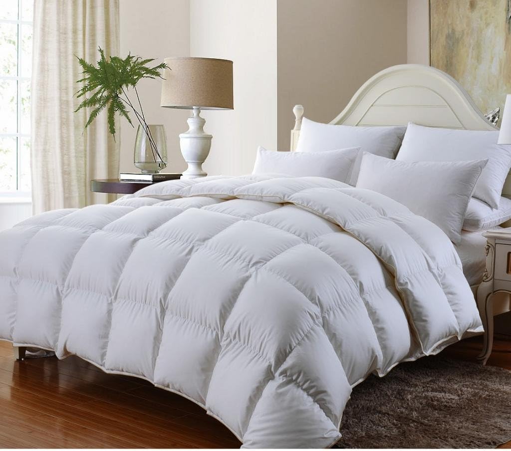 Queen Size Luxurious 800 Thread Count Siberian Goose Down Comforter, 100% Egyptian Cotton Cover, Solid White Color, 750 Fill Power, 50 Oz Fill Weight