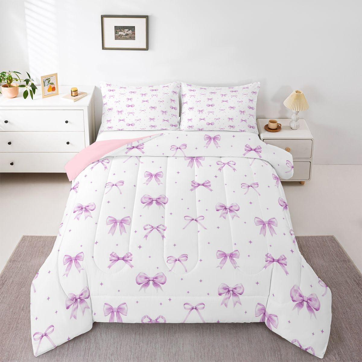 Funda de edredón King morada decorativa con lazos para un dormitorio acogedor
