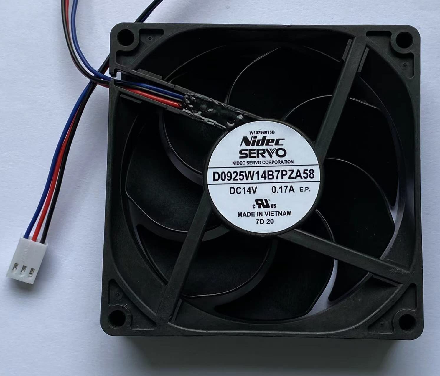 D0925W14B7PZA58 Fans DC14V 0.17A 92×25mm 3-Wire Waterproof Silent Cooling Fan