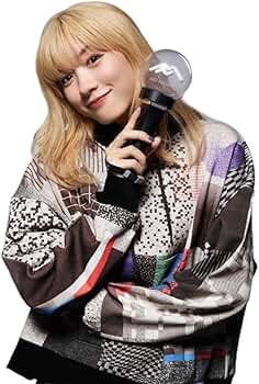 永野芽郁 パーカー 永野芽郁 非公開パーカー M - メルカリ