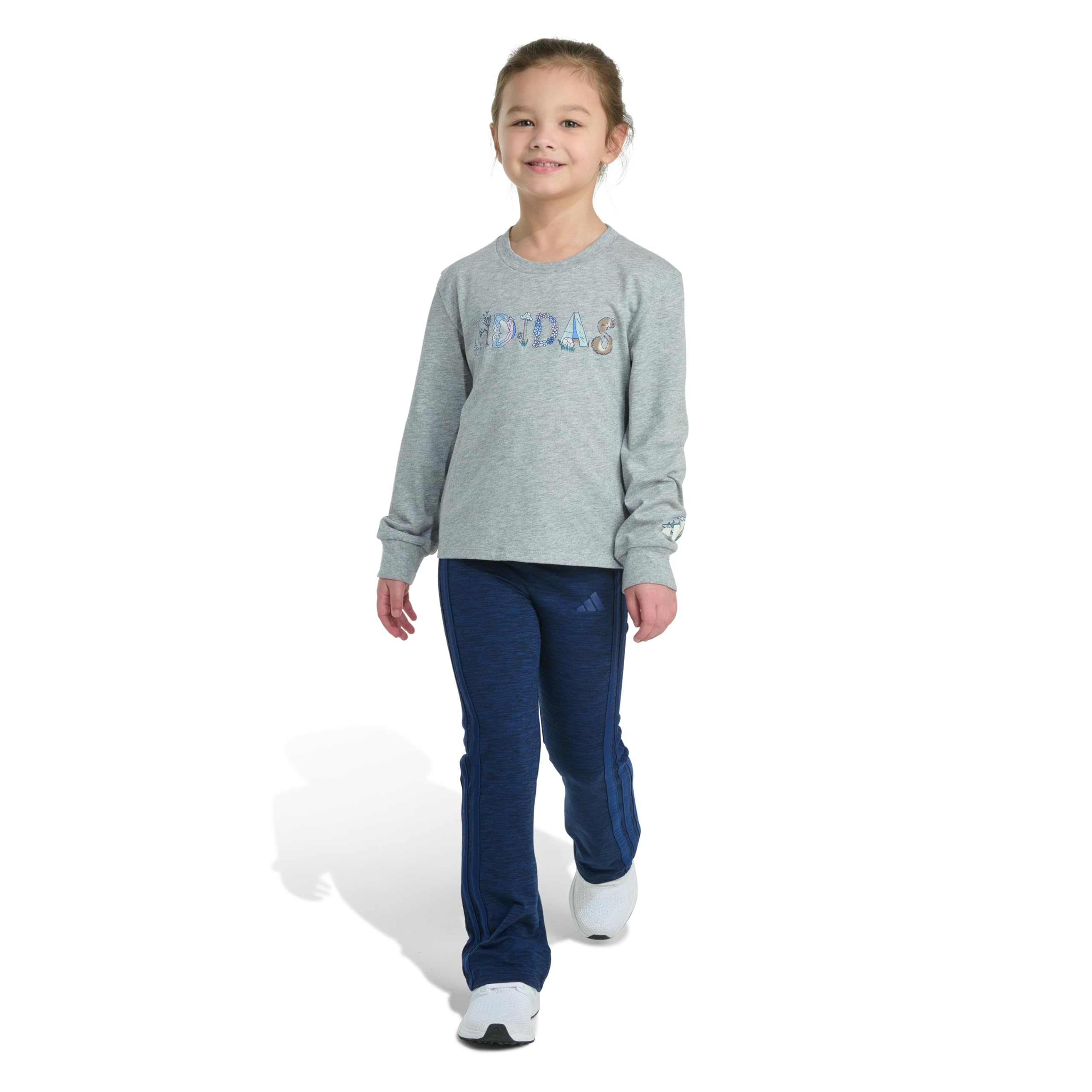 

                                                    adidas Girls 2-Piece Long Sleeve Graphic Heather T