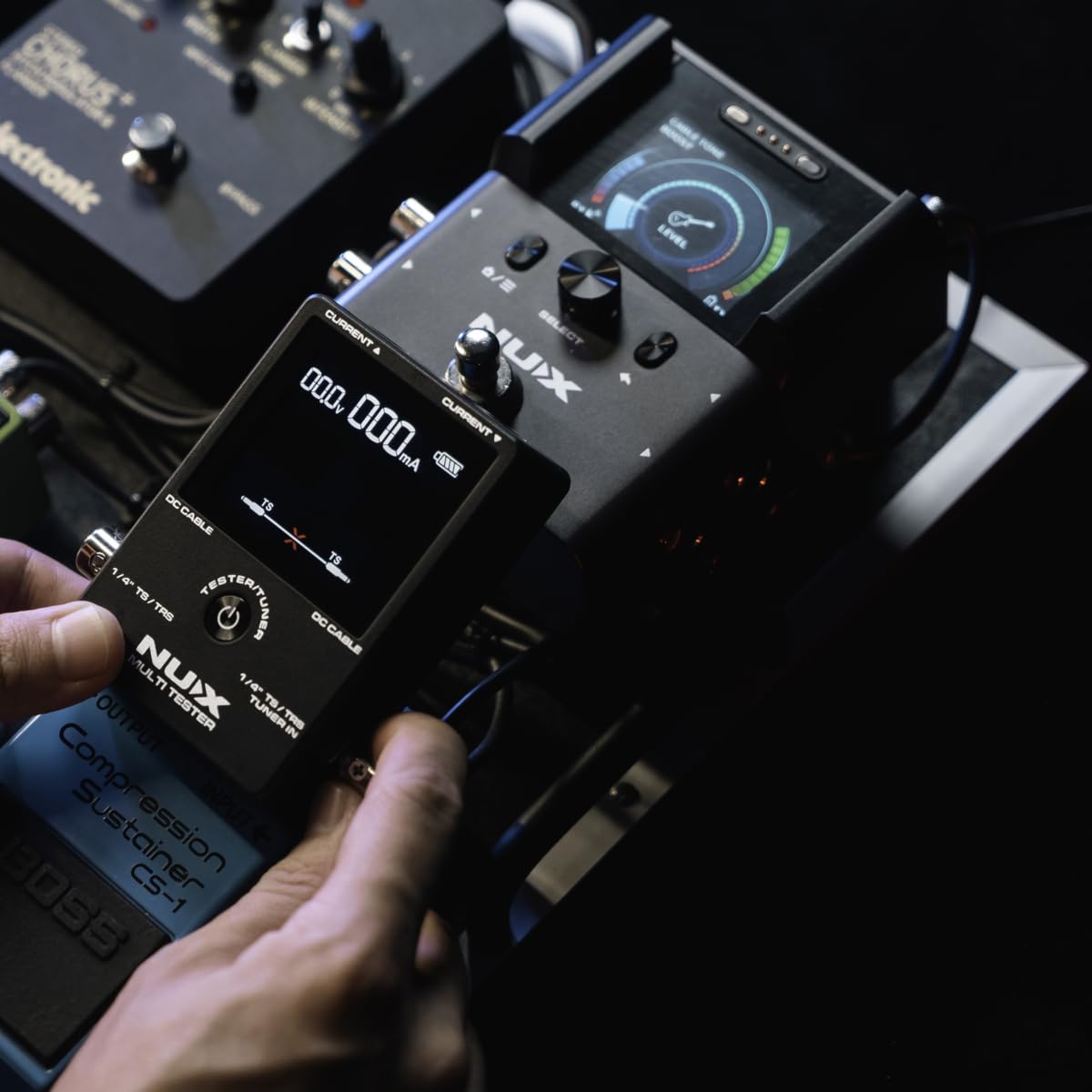 NUX NMT-1 4-in-1 Rechargeable Compact Multi-Tester with Large and Intuitive Display, Featuring Patch Cable Tester, DC Cable Tester, Pedal Current, Voltage Meter, and Tuner Functions,USB-C Port