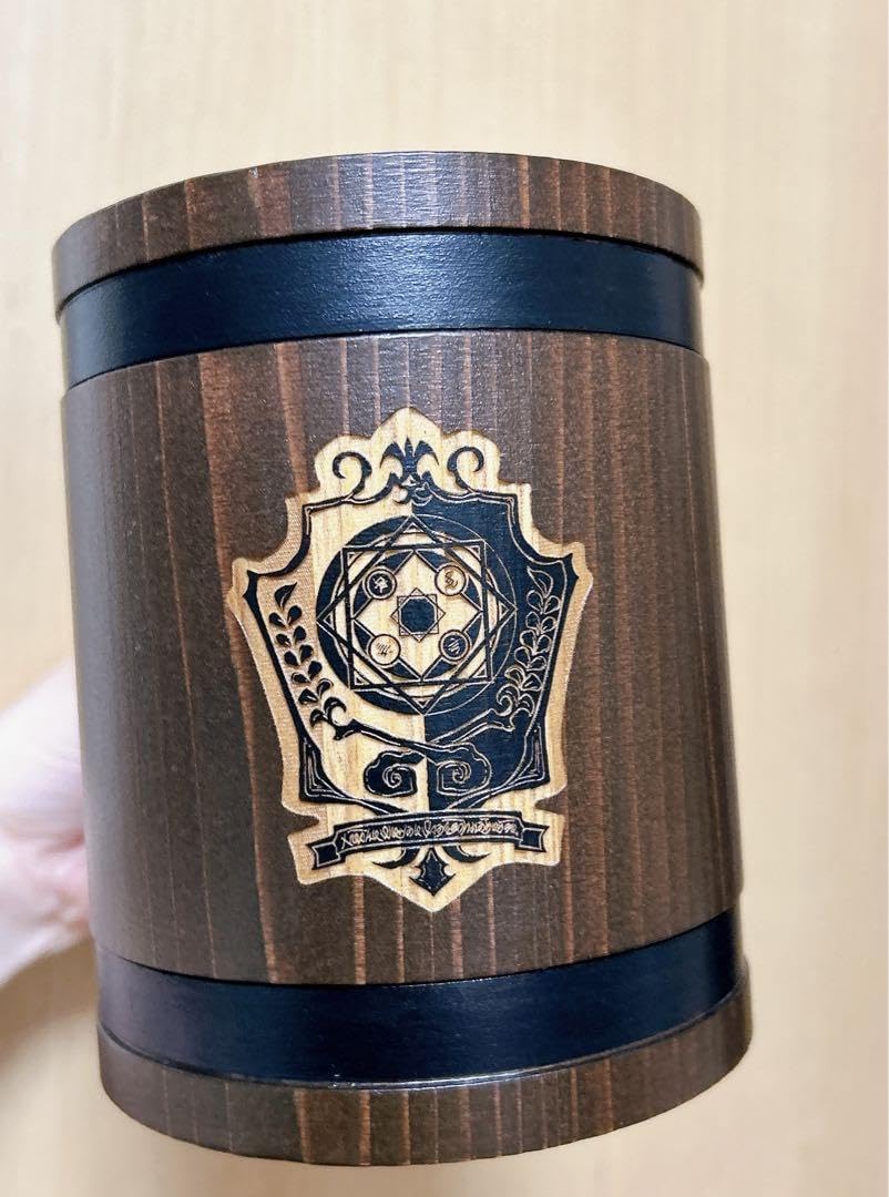 Amazon.co.jp: 無職転生 木樽ジョッキ オプションのロキシーパンツ御