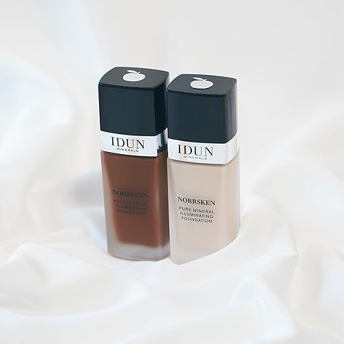 Miniatura 4 de IDUN Minerals Base líquida Norrsken  Cobertura suave y sedosa  Acabado luminoso y húmedo para piel seca y opaca  Maquillaje vegano y resistente al