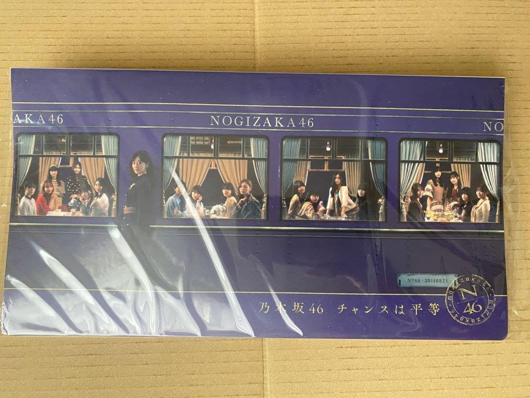 Amazon.co.jp: 乃木坂46 チャンスは平等 フォトアルバム : おもちゃ