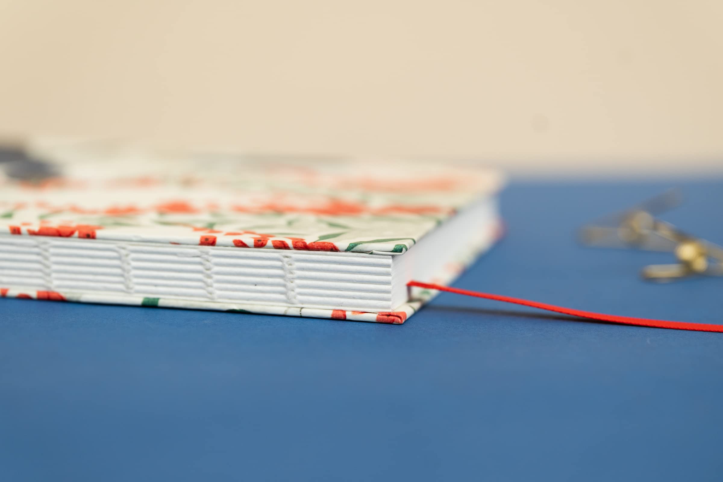 Kokonote Japanese Flycatchers A5 Notebook - Bullet Journal - Notebooks A5 - Notepads A5 - A5 Notepad - Dotted Notebook A5 - Dotted Bullet Journal - Japanese Stationery | Strony z kropkami, zszyte oprawy, twarda okładka | Japońskie artykuły pa, dziennik z