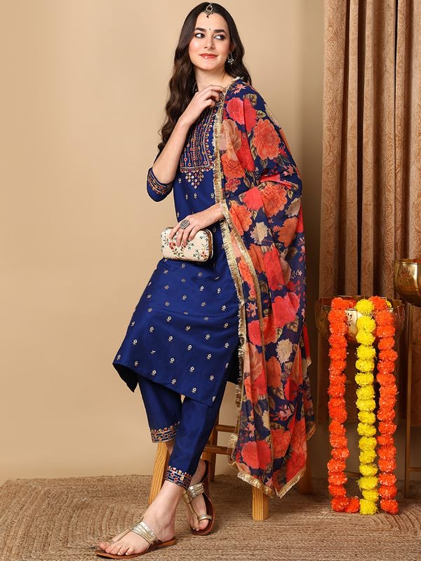 Image of Vaamsi Women's Silk Blend Solid Embroidered Straight Kurta Pant With Dupatta