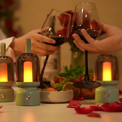 Vista 5 de QANYI Linterna retro, linterna portátil y recargable con velas LED, lámpara parpadeante sin llama, luces de decoración de mesa para el hogar