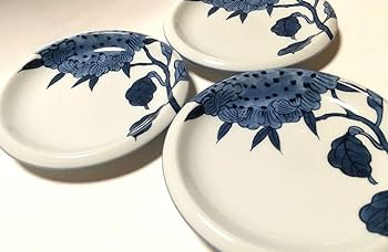 Amazon.co.jp: 有田焼 源右衛門窯 染付 向日葵 銘々皿 3枚組 : おもちゃ