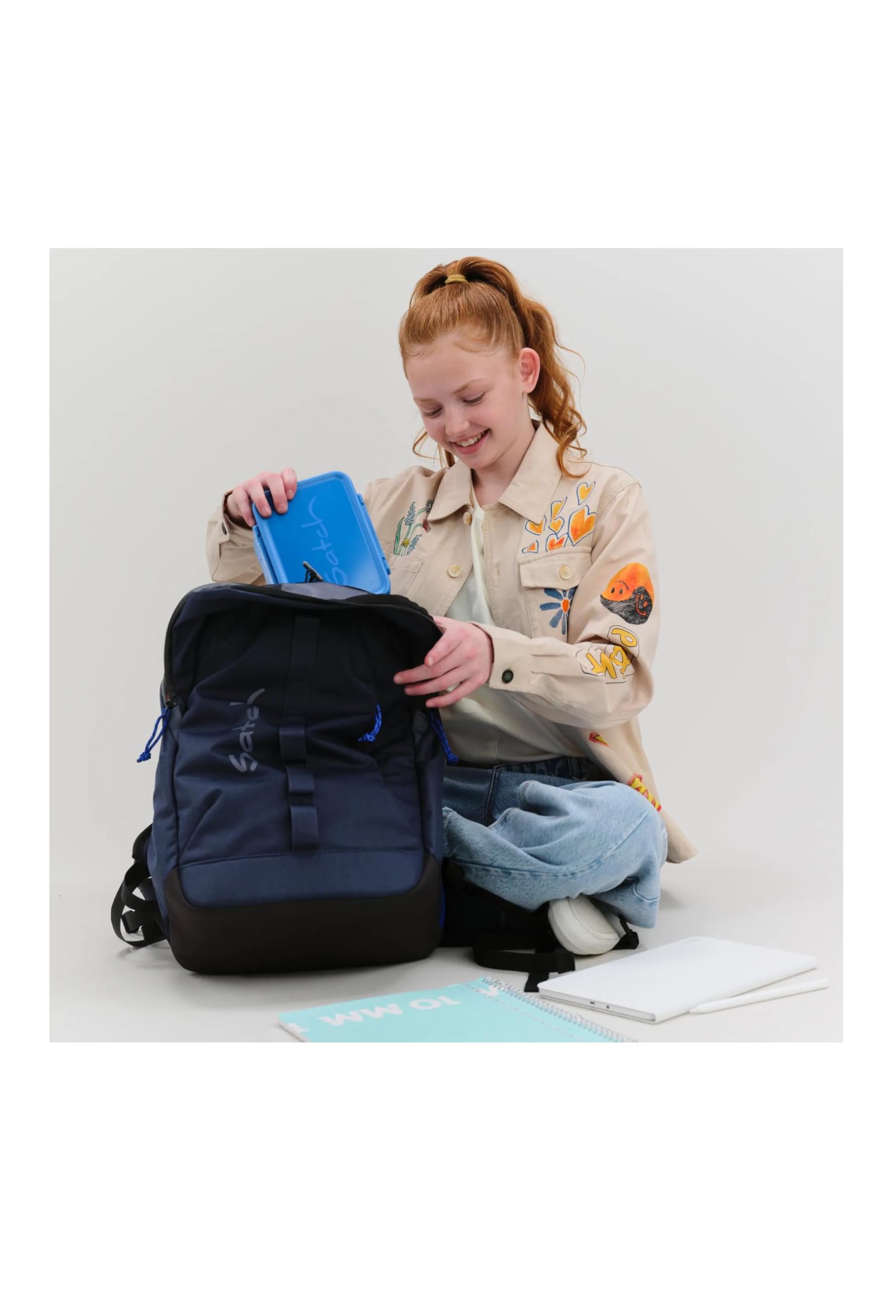 Satch con:next Schulrucksack Schulrucksack, ergonomisch, wasserdicht. leicht, mit Laptopfach und Heftebox Urban Dark Blue - Blau