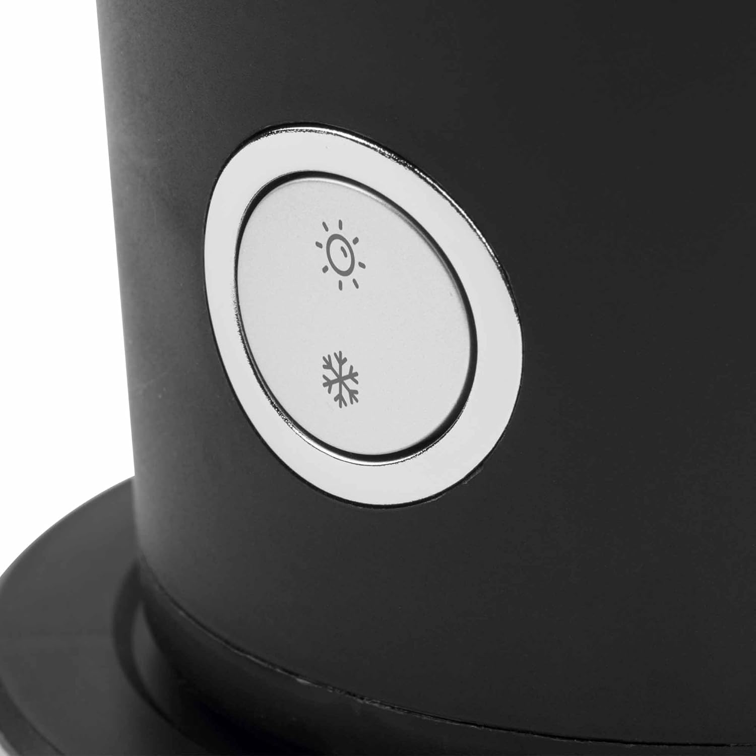 Close-up of the control button on the JATA JECL1900 Milk Frother