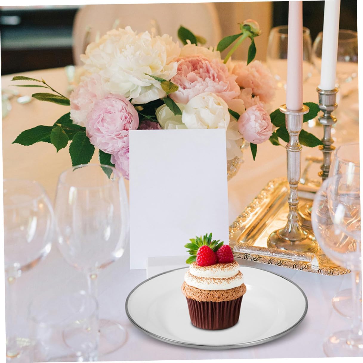 FAVOMOTO 4pcs White 22cm Enamel Appetizer Plates Set Thick Retro Style Small Serving Plates Practical Decorative Food Dishes for Home Kitchen and Restaurant Use