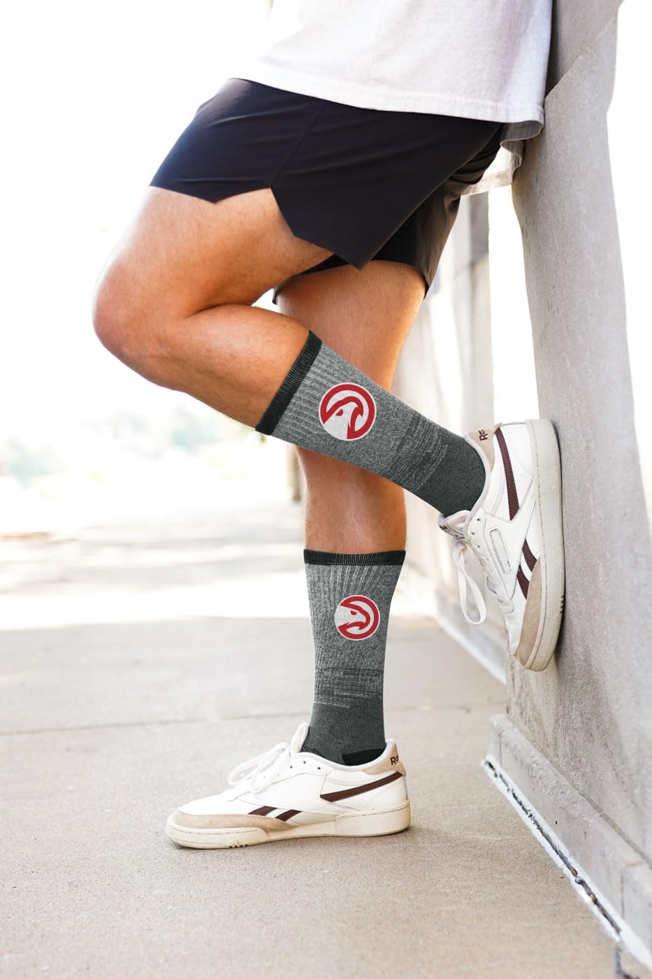 For Bare Feet NBA Unisex Team Tonal Color Crew Sock