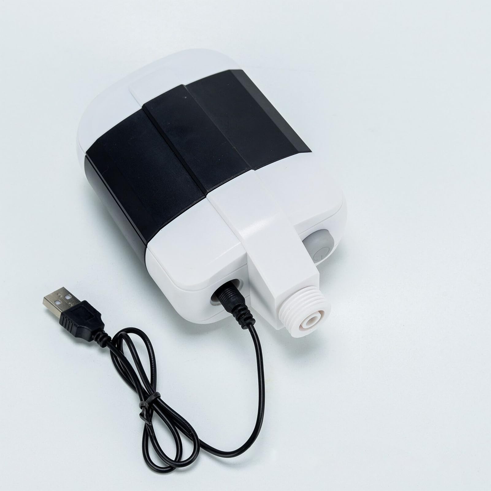 Doccia da campeggio portatile, ricaricabile elettrica, pompa da bagno all'aperto, ricarica USB, design compatto per campeggio, escursionismo, spiaggia, 5,6 x 8,6 x 14 cm