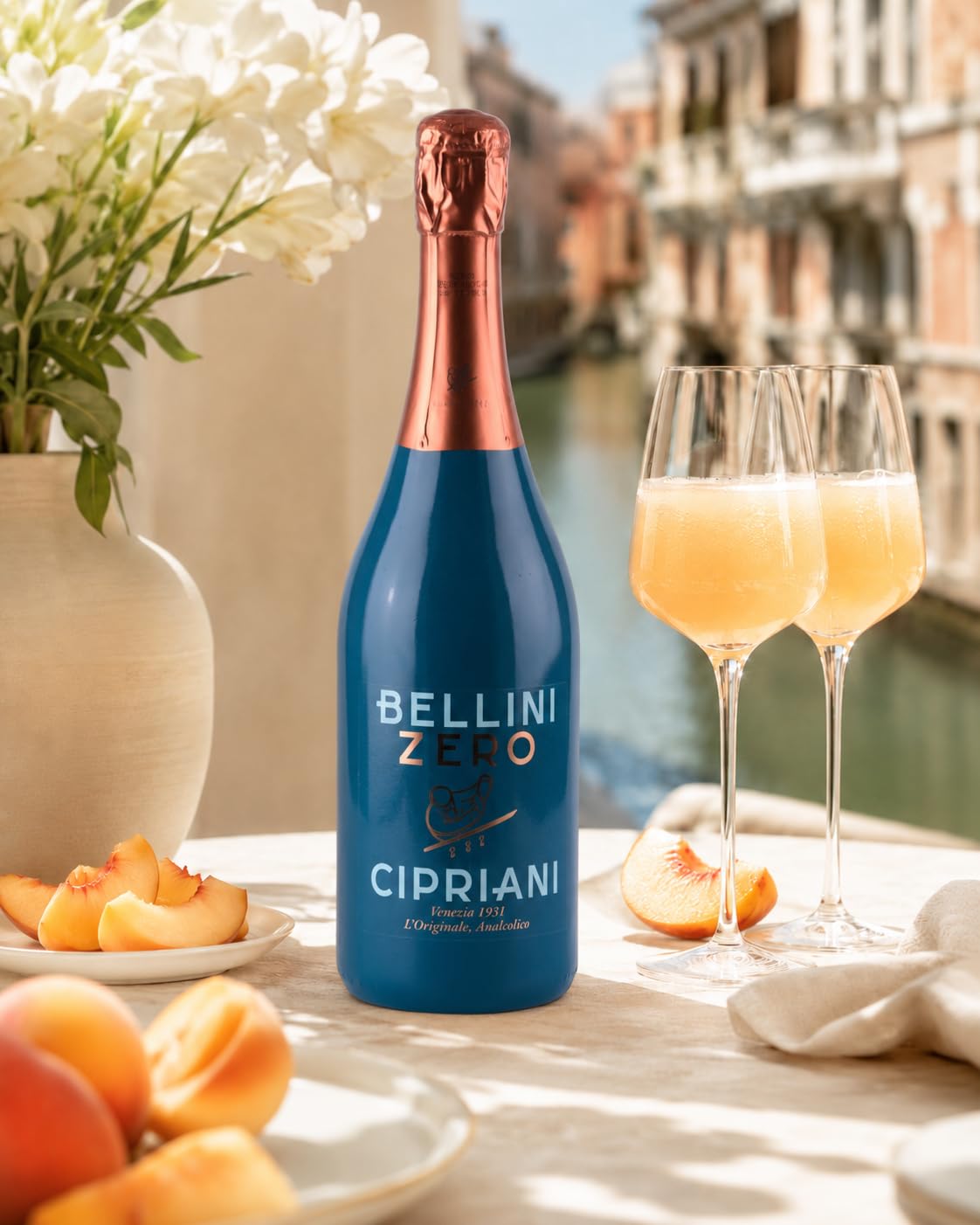 Cipriani Bellini Zero alkoholfreier Pfirsich-Cocktail | Viticoltori Ponte | trinkfertiger Cocktail | 3 x 0.75 Liter | mit FABELHAFTE GESCHENKE - Genusskarte