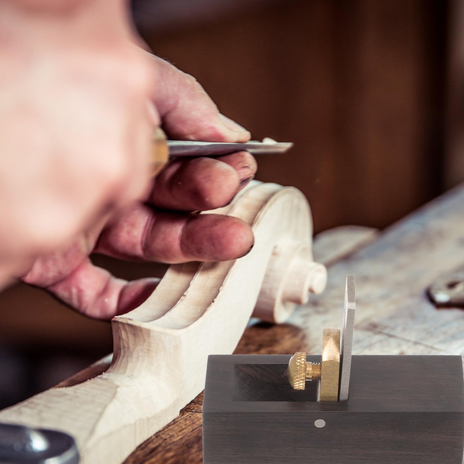 GALPADA Pialla Manuale per Liuteria in Ottone Lama Affilata, Strumento per Lavorazione Legno di Violino, Viola e Violoncello, Utensile Regolabile per Rimozione Trucioli e Finitura Fine