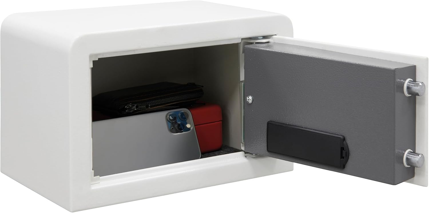 Diagram showing the external and internal dimensions of the ARREGUI Magna 590010 safe.