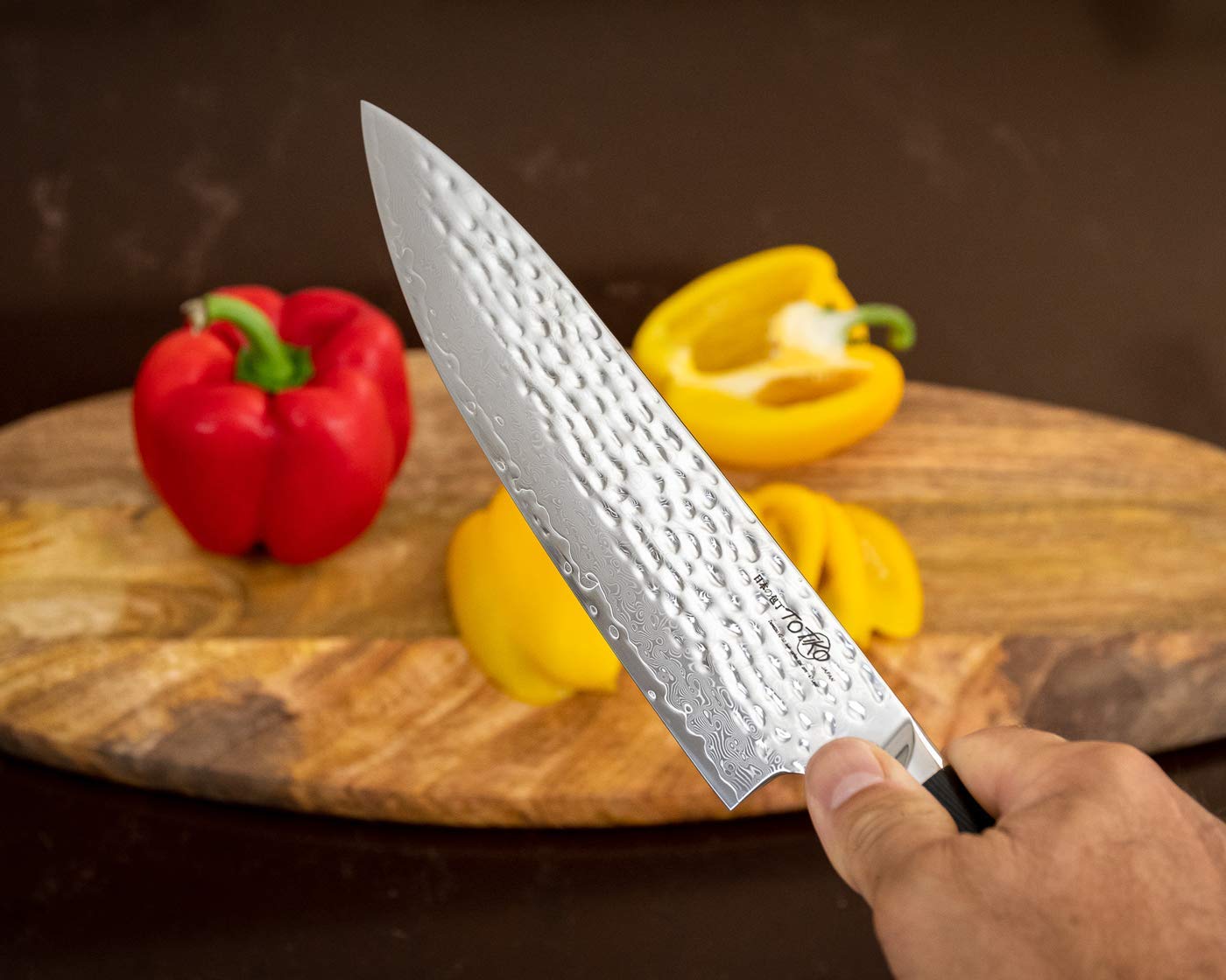Japan Knives, profesjonalny japoński nóż kuchenny, nadaje się do mięsa, ryb i warzyw – młotkowany nóż szefa kuchni TOGUGAWA z ostrzem 20 cm – 8 cali