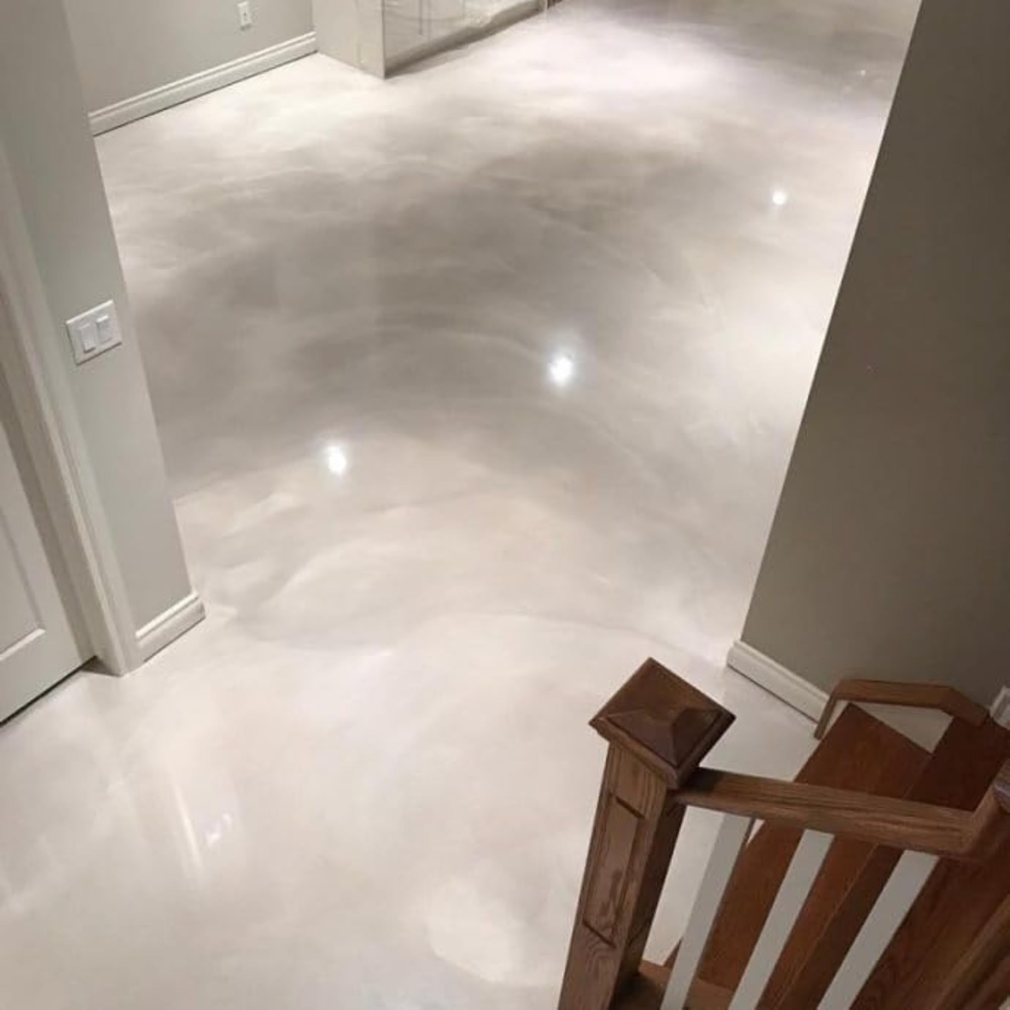 Resin Pro ® RESINA EPOSSIDICA ART PRO Ideale per Vassoi, Quadri, Rivestimenti e Pavimenti Artistici, Certificata Atossica, Guanti in Omaggio, Assitenza Tecnica in italiano, 100% Made in Italy 16,6Kg